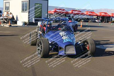 media/Nov-19-2022-Speed Ventures (Sat) [[eb5c8f9508]]/Around the Pits/Pre Grid Orange/